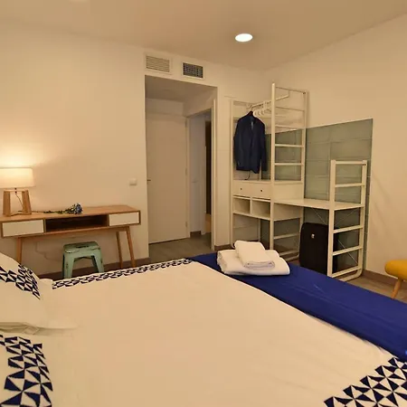 Soho Solo Familias Апартаменты